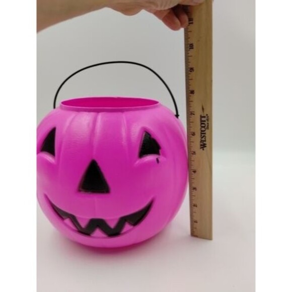 General Foam Pink Blow Mold Pumpkin Jack-O-Lantern Candy Treat Bucket Pa… - Picture 2 of 9